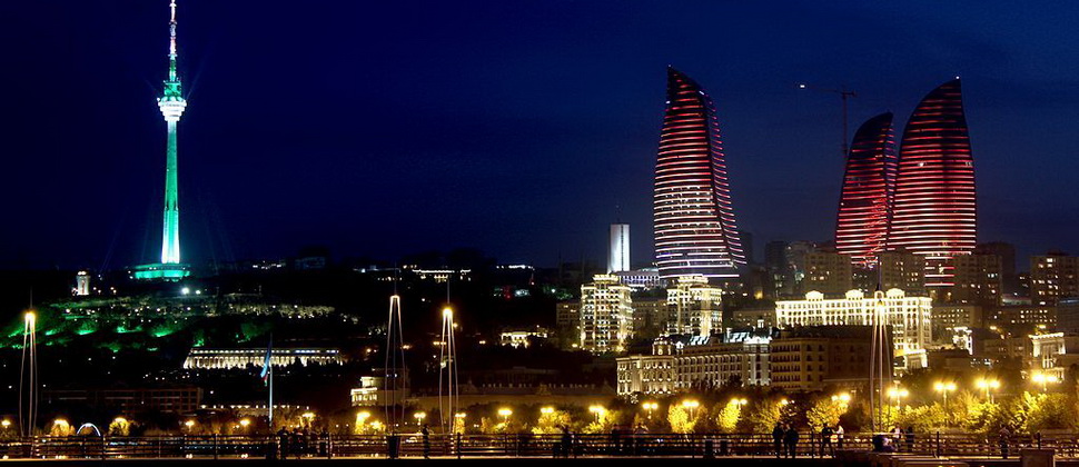 Баку ночью.