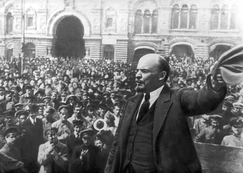 Vladimir İliç Lenin – Oktyabr İnqilabı