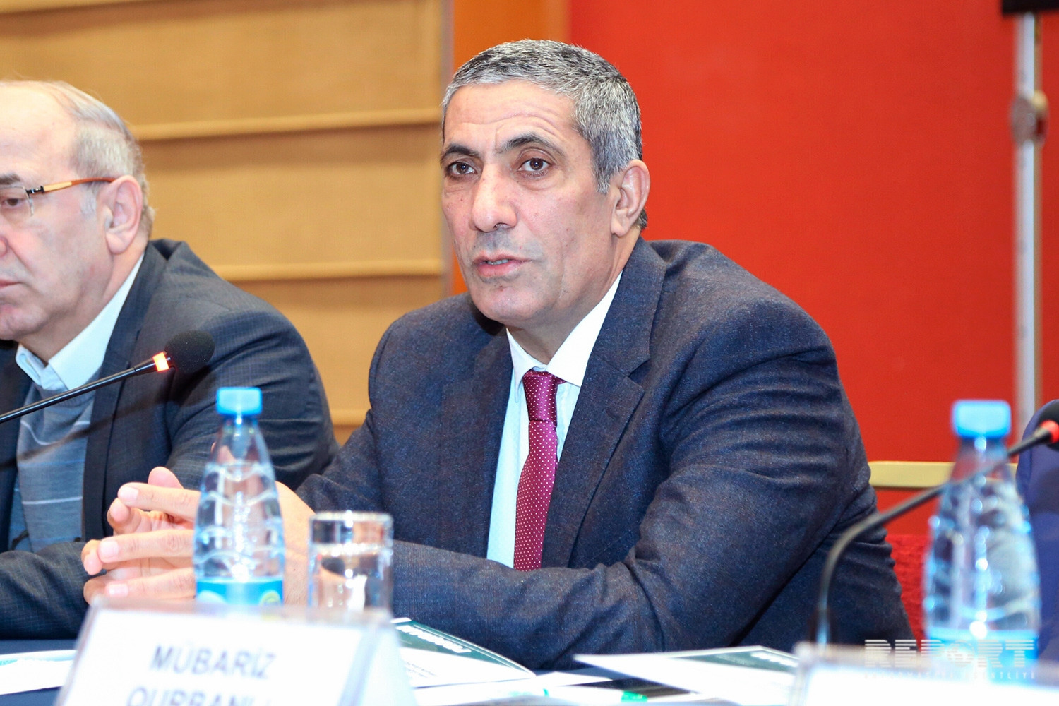 Deputat Siyavuş Novruzov