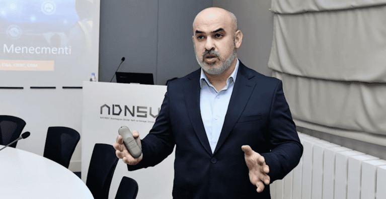 İlqar Əliyev