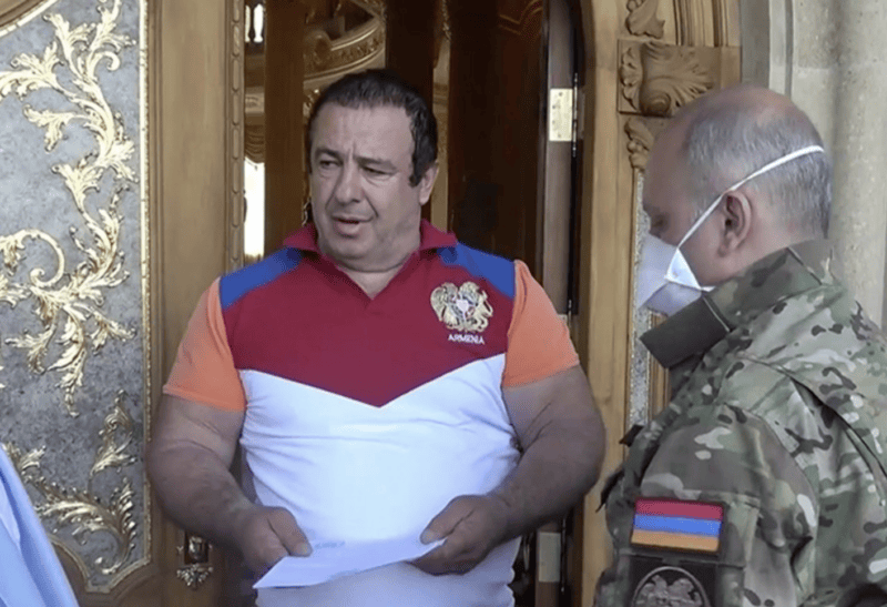 Qaqik Tsarukyan, arxiv foto