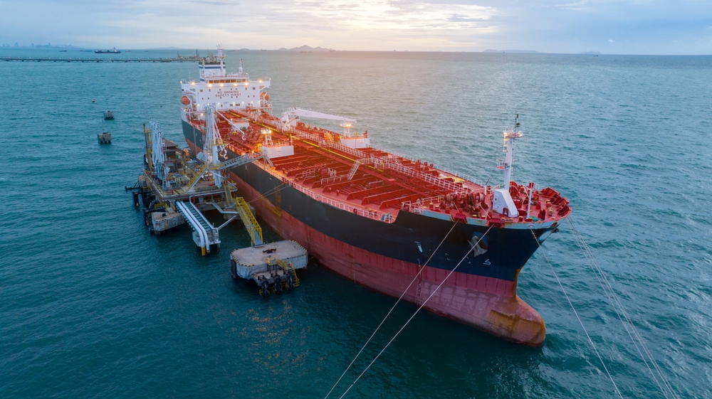 Sanksiya altında olan Rusiya neft tankeri hücuma məruz qalıb